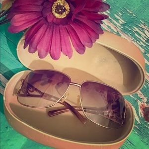 🌺 BLUMARINE 🌺 Gold Metal Square Sunglasses Case